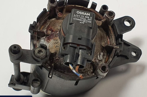 HALOGEN PRAWY PRZÓD AUDI A4 B6 8E0941700