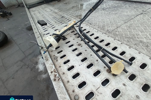 bmw x5 e53 3.0d plywak wskaznik paliwa 6755261