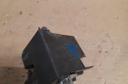 ZAMEK KLAPY TYŁ VW nr 5M0827505B