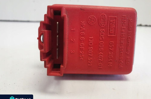 Audi A3 8L REZYSTOR DMUCHAWY Opornica 1J0907521