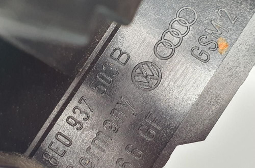MOCOWANIE UCHWYT PRZEKAŹNIKÓW AUDI A4 B6 8E0937503