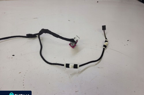 WIĄZKA LEWY PRZÓD AMBIENTE AUDI A3 8P 8P3971035F