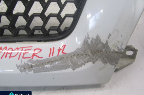 renault master II fl grill atrapa