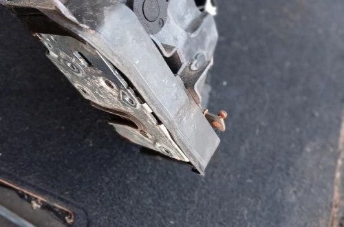 bmw x5 e53 zamek drzwi przod przedni prawy europa 8402540