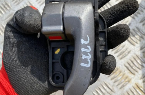 kia soul i klamka wewnetrzna prawy tyl tylna prawa