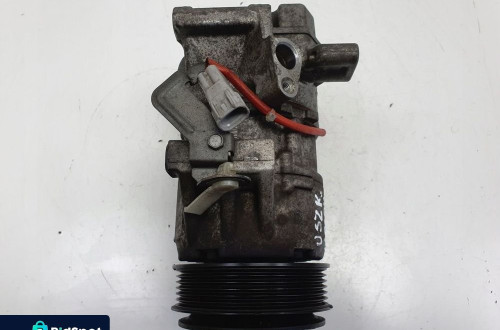 Toyota Yaris II 1.4 D4D SPRĘŻARKA KLIMATYZACJI pompa 447260-2331