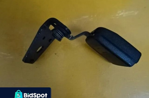 ZAPINKA PASA TYŁ PEUGEOT 307 KOMBI NR17