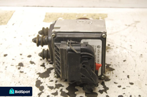 POMPA ABS + STEROWNIK 3C0614109P VW PASSAT B6