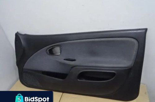 BOCZEK BOCZKI DRZWI CITROEN SAXO NR330