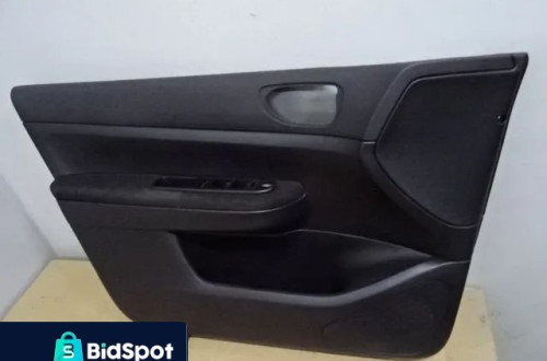 BOCZEK BOCZKI DRZWI PEUGEOT 307 SW KOMBI NR341