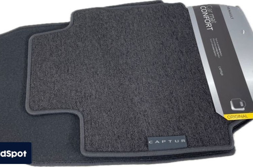 * DYWANIKI WELUROWE RENAULT CAPTUR NOWE ORYGINALNE 8201677404