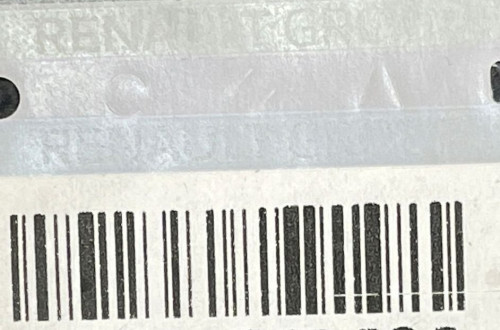 * DYWANIKI WELUROWE RENAULT CAPTUR NOWE ORYGINALNE 8201677404