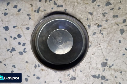 AUDI SEAT SKODA VOLKSWAGEN ZAŚLEPKA LAMPY PRZÓD 153873