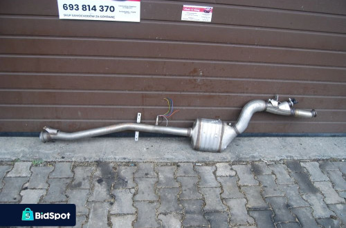 TŁUMIK ŚRODKOWY RURA WYDECHOWA + SONDA + ZAWÓR A2054900614  MERCEDES W205 2.2