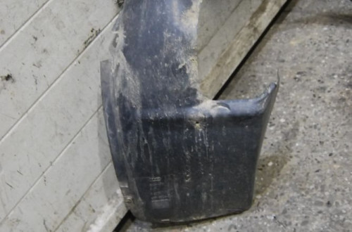 NADKOLE PRAWY PRZÓD PRZEDNIE PRAWE 8L0821172B AUDI A3 8L LIFT