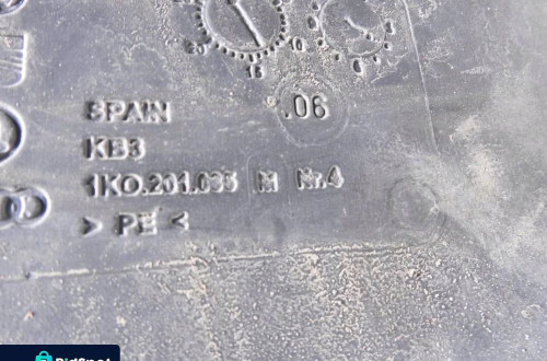 ZBIORNIK BAK PALIWA RURA WLEW KOREK VW EOS 2.0 TDI 1K0201035M