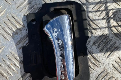 opel vectra b lift klamka wewnetrzna prawy tyl tylna prawa 09134970