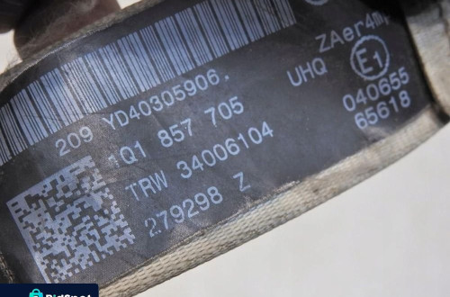 PAS BEZPIECZEŃSTWA NAPINACZ LEWY PRZÓD VW EOS 1Q1857705