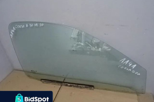 SZYBA BOCZNA DRZWI PRAWY PRZÓD OPEL CORSA B 3D HB NR1141