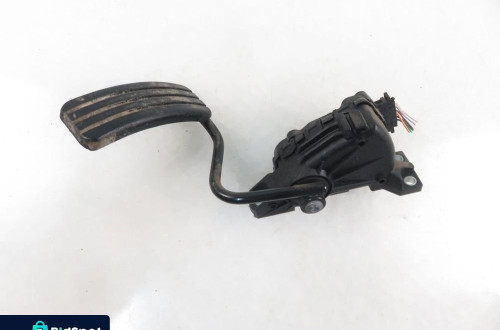 POTENCJOMETR GAZU RENAULT ESPACE IV 1.9 dCi 8200007512