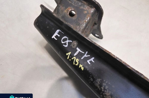 BELKA ZDERZAKA TYŁ VW EOS