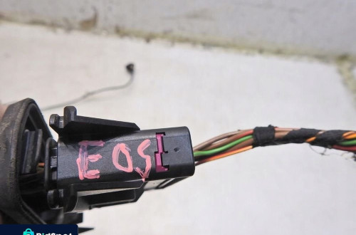 WIĄZKA INSTALACJA DRZWI PRAWA VW EOS 1Q0971121B