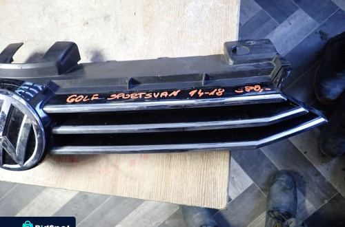VOLKSWAGEN GOLF SPORTSVAN 14-18 ATRAPA GRILL 510853651L 510853651Q