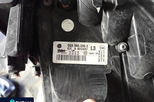 VOLKSWAGEN GOLF VII LIFT KOMBI LAMPA PRAWY TYŁ 5G9945096E