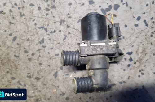 BMW E60 E61ELEKTROZAWÓR ZAWÓR WODY 6920226