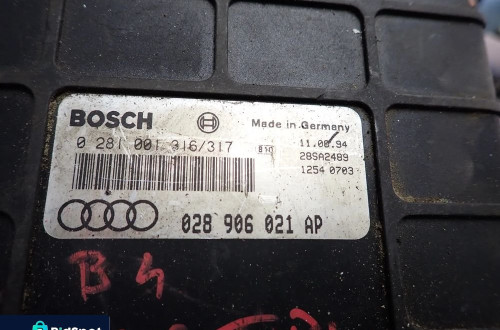 VOLKSWAGEN PASSAT B4 1.9 TDI MODUŁ STEROWNIK AUTOMATYCZNEJ SKRZYNI BIEGÓW 028906021AP