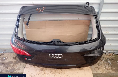 AUDI Q5 8R KLAPA BAGAŻNIKA