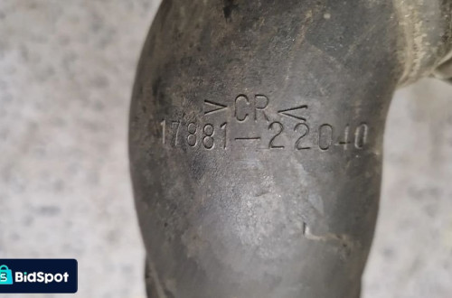 TOYOTA COROLLA E11 1.6 16V PRZEWÓD POWIETRZA 17881-22040