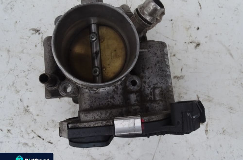 PRZEPUSTNICA OPEL MOKKA ASTRA J 1.6 A16XER 16V 55577375 F-VAT