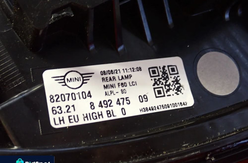 MINI COUNTRYMAN F60 LCI LAMPA PRAWY TYŁ 82070104 8492475 09