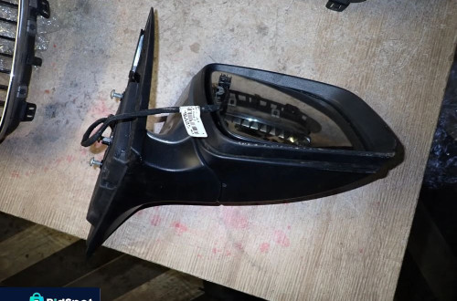 MERCEDES C KLASA W204 LUSTERKO PRAWE 7 PIN