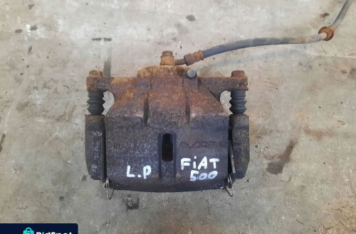 ZACISK LEWY PRZÓD PRZEDNI LEWY FIAT 500