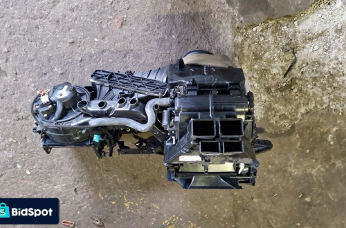 VOLKSWAGEN PASSAT B6 NAGRZEWNICA OBUDOWA 3C1820003H