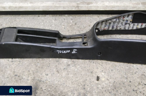 TUNEL ŚRODKOWY SEAT TOLEDO II LEON I