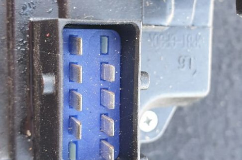 renault trafic ii opel vivaro zamek drzwi lewy przód przedni europa 8pin 8200008246