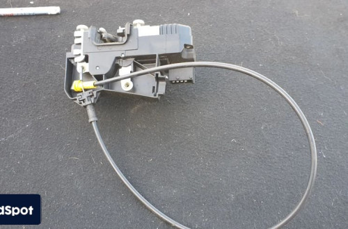 renault trafic ii opel vivaro zamek drzwi lewy przód przedni europa 8pin 8200008246