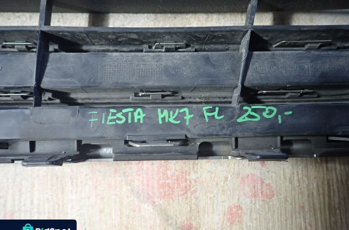 FORD FIESTA MK7 LIFT ATRAPA GRILL C1BB-17B968-A