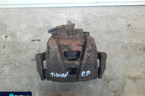 ZACISK PRAWY PRZÓD PRAWY PRZEDNI TIGUAN 5N 2.0 TDI