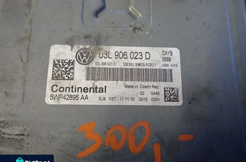 VOLKSWAGEN POLO 1.6 TDI 6R 6C CAYB STEROWNIK SILNIKA 03L906023D
