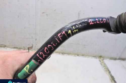 DRĄŻEK STABILIZATOR PRZÓD MERCEDES W203 2.2 CDI