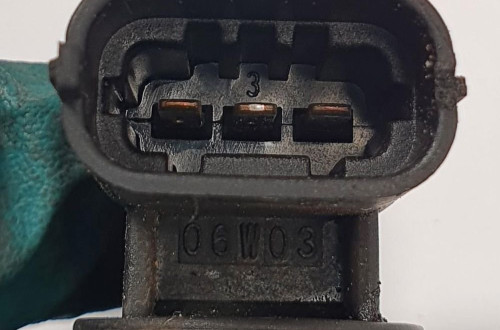 CZUJNIK POŁOŻENIA WAŁKA MERCEDES W203 A0041536928