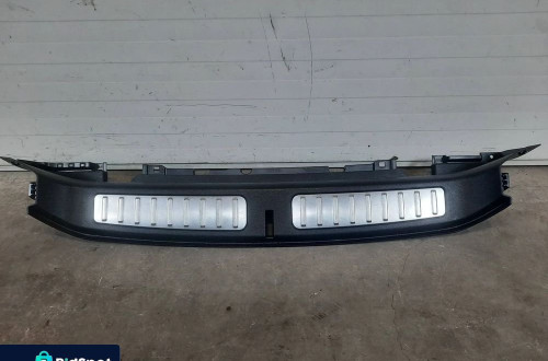 OSŁONA PASA TYLNEGO BAGAŻNIKA BMW X4 F26 7337592