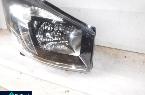 renault vivaro b 14r- lampa przód prawa nowa z uszkodzeniem