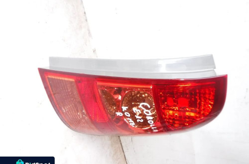 toyota corolla e12 kombi lampa tył prawa tylna