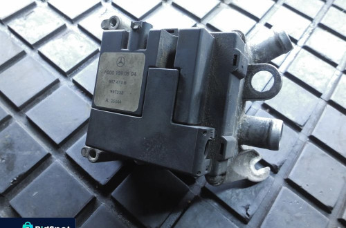 PODGRZEWACZ WODY MERCEDES-BENZ W210 OKULAR 2.2 CDI A0001590504