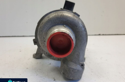 Volvo S60 II 2.0 T Turbo POMPA WODY 31368715 oryginał